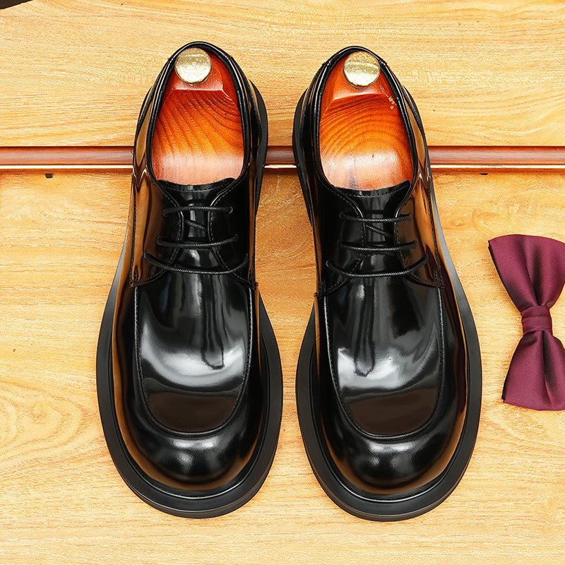 Men's Round Toe Derby: Fashion Chunky Sole Moc Toe Formal
