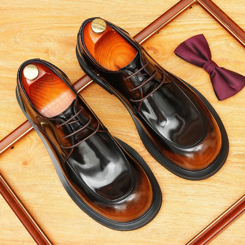 Men's Round Toe Derby: Fashion Chunky Sole Moc Toe Formal