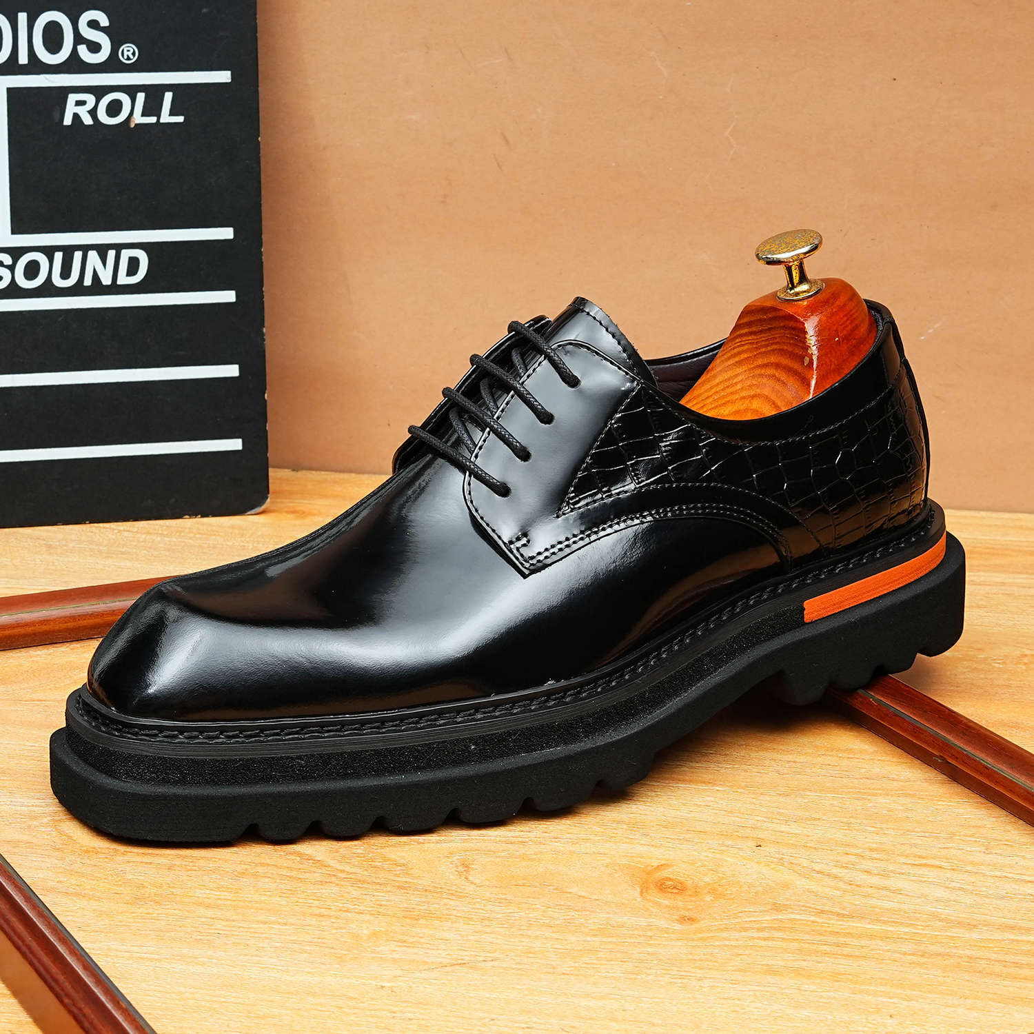 Men's Square Toe Derby: Fashion Contrast Welt Chunky Formal