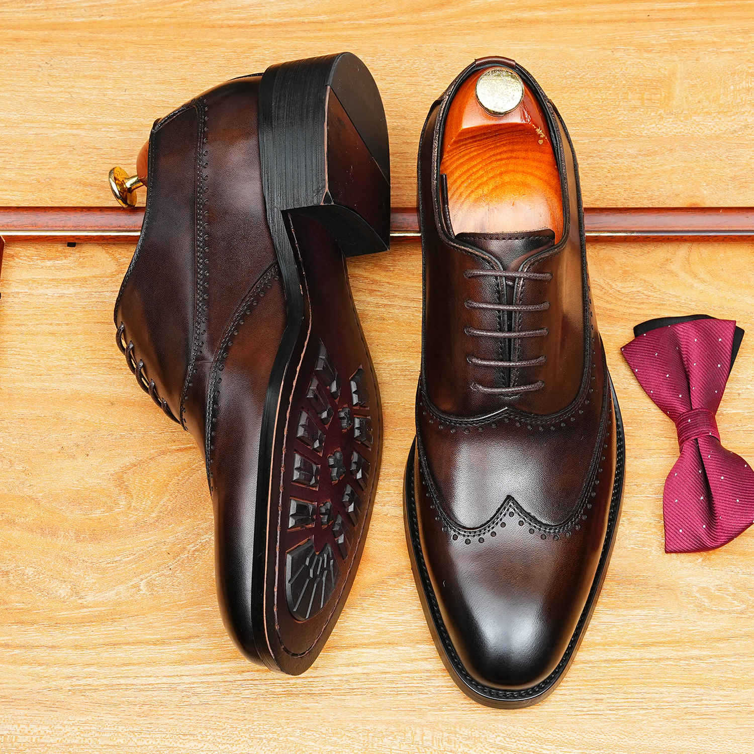 Men's Wingtip Brogue Oxford | Rugged Luxury Dress Shoesyes