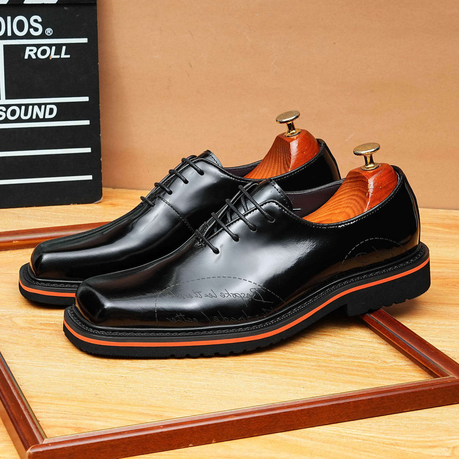 Polished Oxford Shoes Contrast Edge Modern Wedding Dress Shoes Menyes