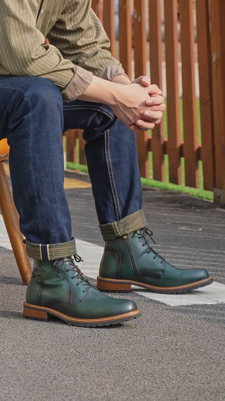 Plain Toe Lug Sole Leather Lace-Up Boots for Men