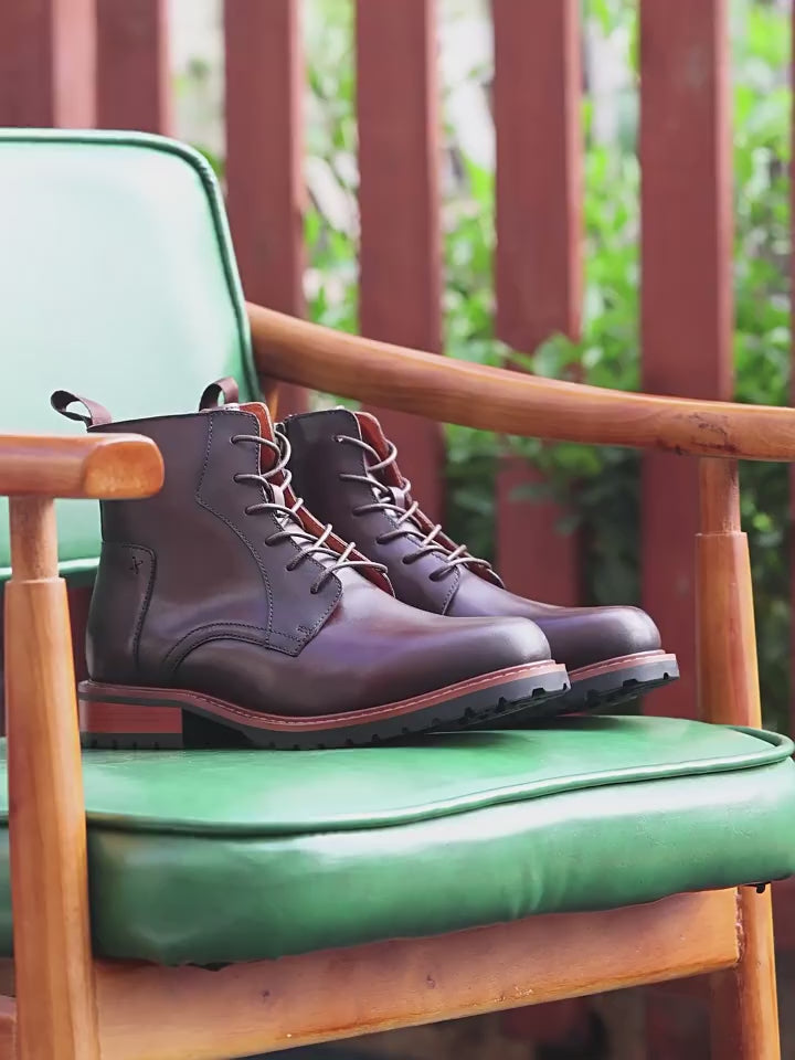 Plain Toe Lug Sole Leather Lace-Up Boots for Men