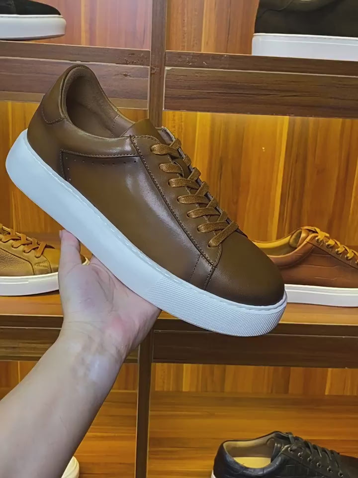 Men's Streamlined Leather Low-Top Cupsole Sneakers