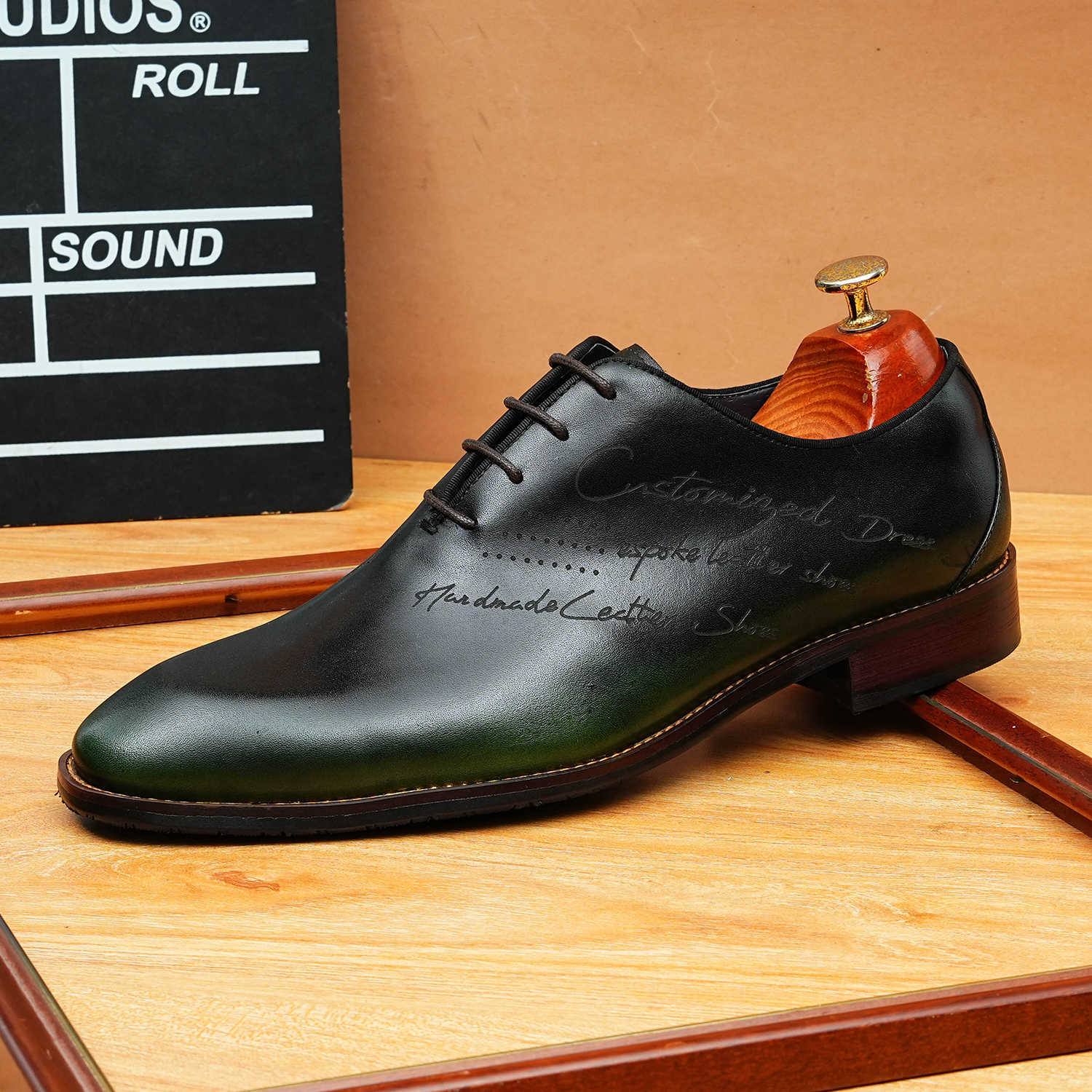 Script Engraved Oxford Shoes Elegant Gala Party Dress Shoes Menyes