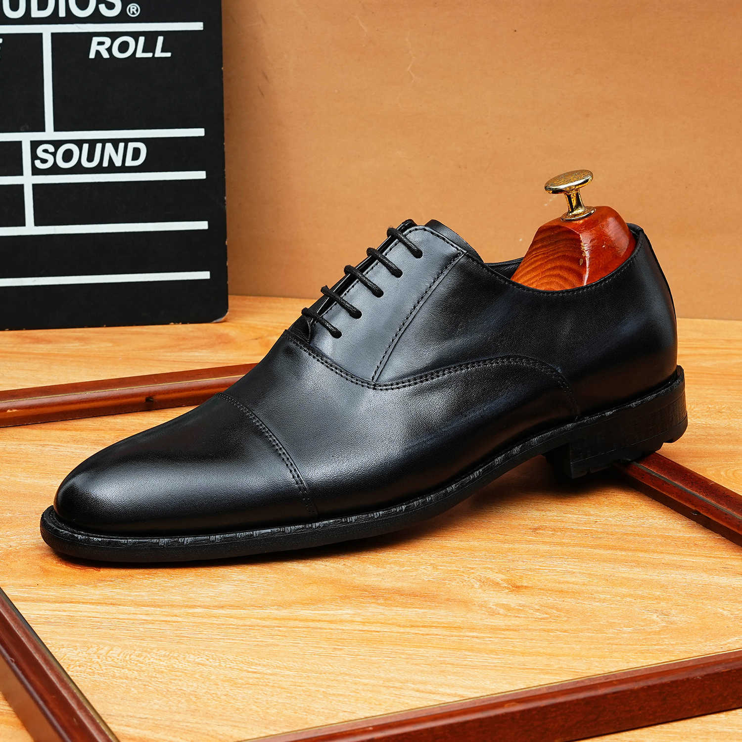 bomeishoes Fashion leather oxford shoes mens Lace-up dress shoes