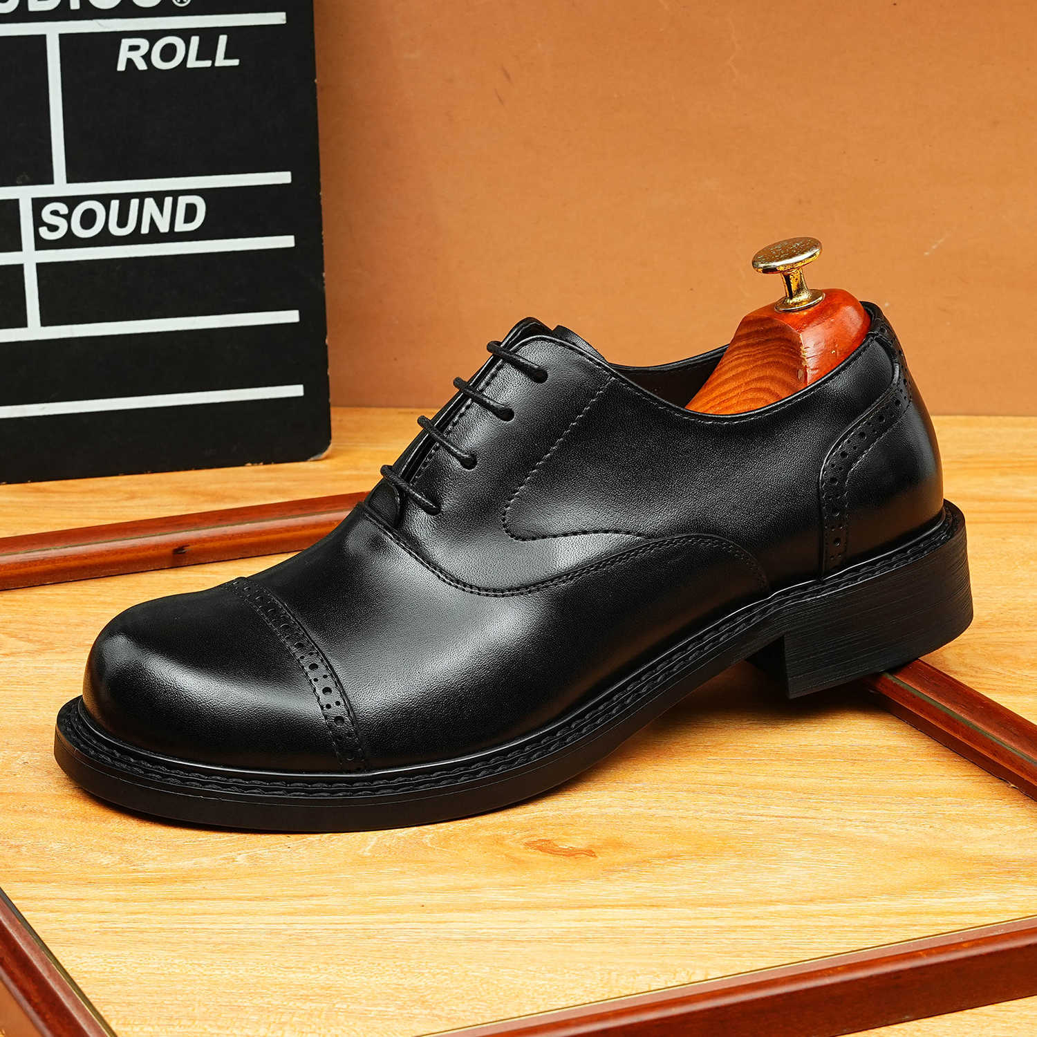 bomeishoes Round toe formal party wear shoes men Lace-up Dress shoes