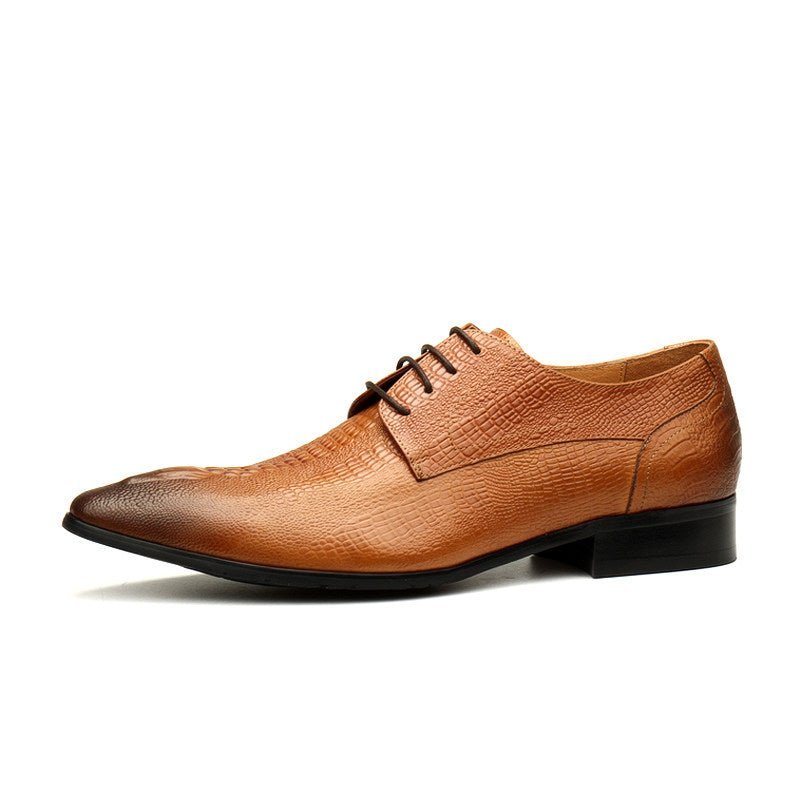 Sophisticated Relief Derby: Elegant Men's Ceremony Dress Shoesyes