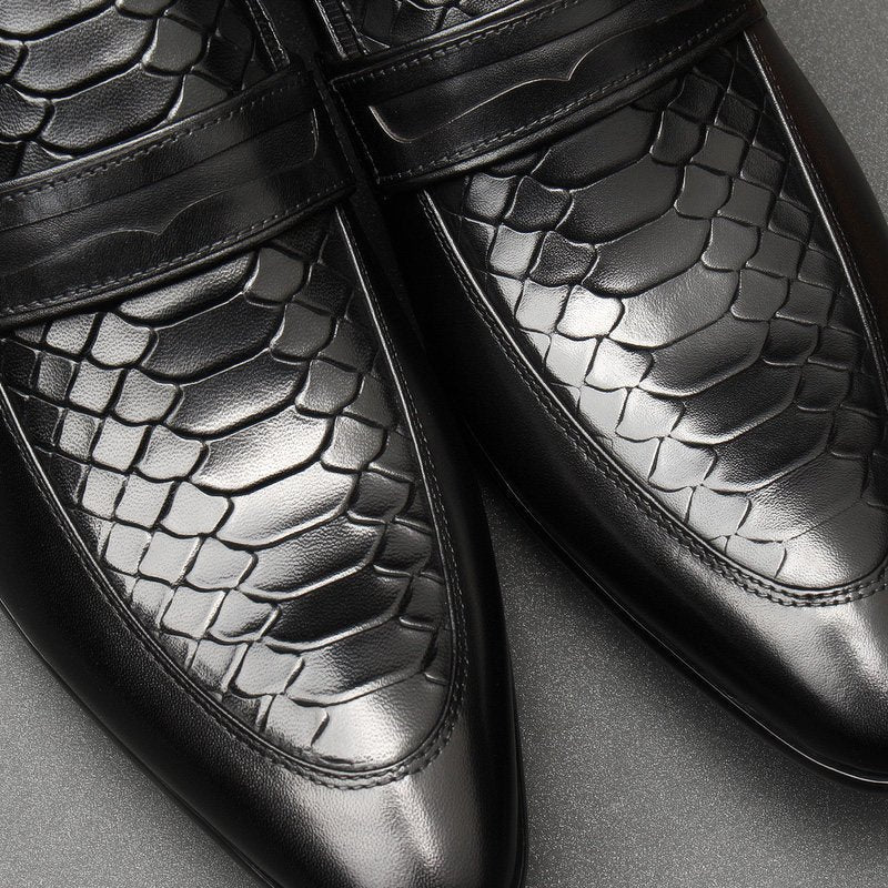 Stylish Men's Snakeskin Dress Shoes: Exotic Texture Wedding Loafersyes